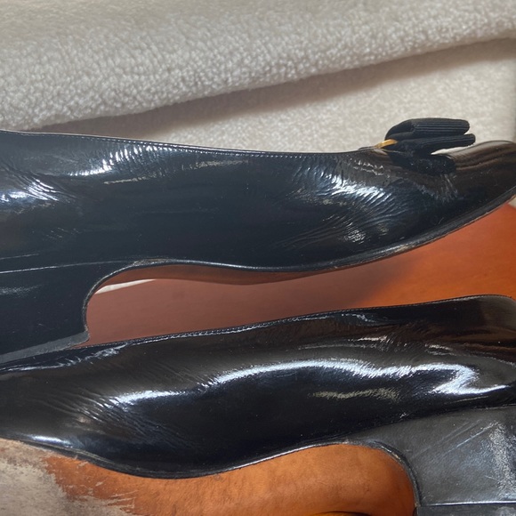 salvatore ferragamo low heel pumps - Picture 15 of 16